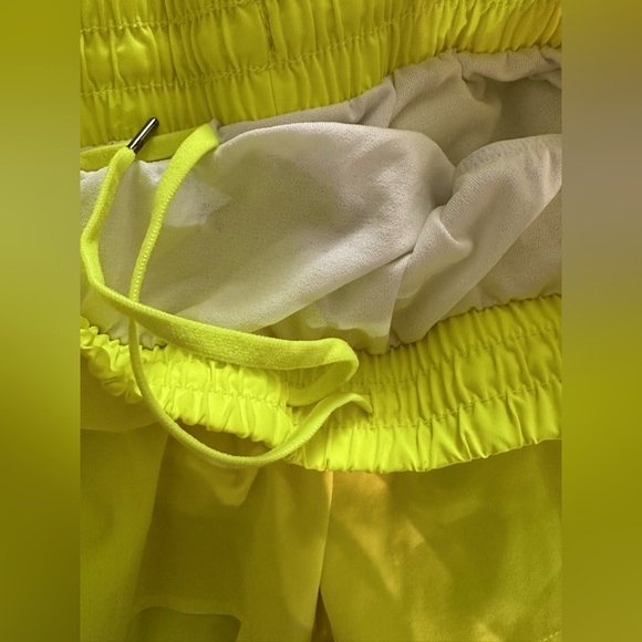 Athletic Works Neon Yellow Shorts - M - Picture 6 of 9